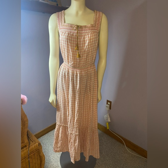 Old Navy X-Large Prairie Gingham
Peach Cocoa Plaid Tiered Cotton... - Picture 12 of 14
